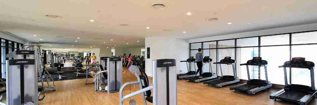 mantenerse activo en un hotel